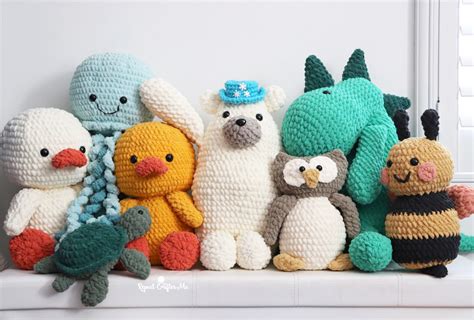 Bernat Blanket Crochet Crew - Repeat Crafter Me