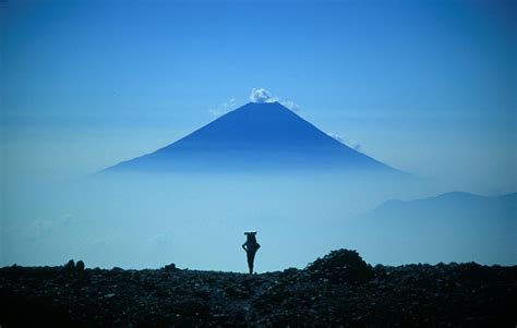 ファイル:Mount Fuji from Mount Aino.jpg - Wikipedia