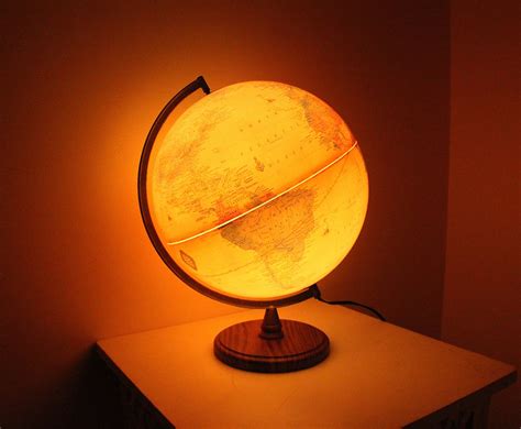 Antique lamp globes - 10 ways to decorate your home | Warisan Lighting