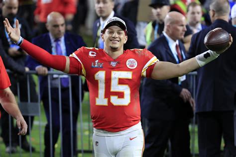 Super Bowl MVP: Patrick Mahomes wins award for leading Chiefs comeback ...