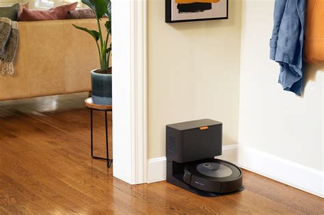 iRobot Roomba j7+ review: Tops in obstacle avoidance, cleaning power ...