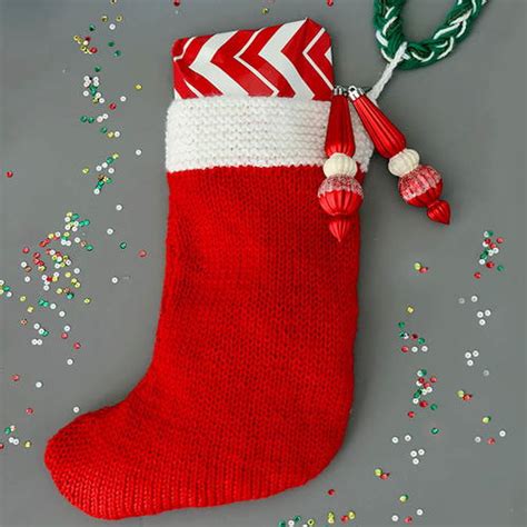 Flat Knit Christmas Stocking | AllFreeKnitting.com