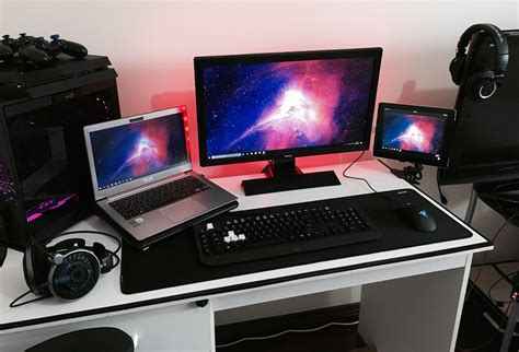 My pretty unusual setup: triple display with a laptop and an iPad. | Battlestation, Cool ...