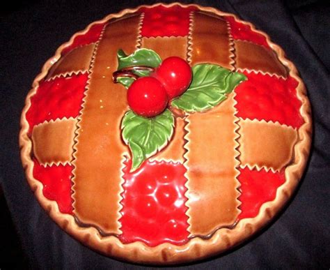 Vintage Ceramic Cherry Pie Plate Saver Covered 11" Keeper Lidded Dish Japan | Pie plate, Cherry ...