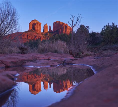 Expose Nature: Cathedral Rock reflection at sunset, Sedona [OC][1000x904]