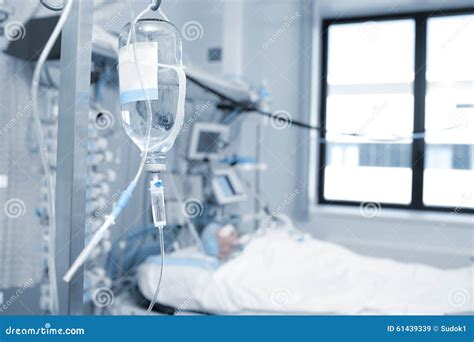 Treatment of a Patient in Critical Condition in the ICU Stock Image - Image of nursing, disease ...