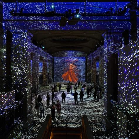 Immersive art museum Hall des Lumières officially opens at landmarked ...