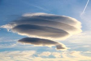 Lenticular Clouds: Why Are They Shaped Like UFOs?