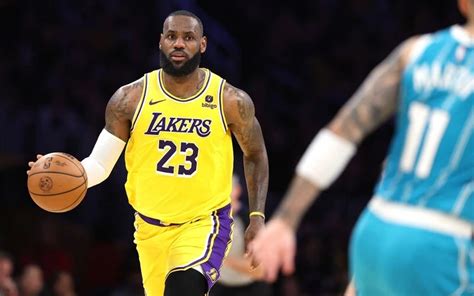 Lebron James Point Guard: Lakers' Evolving Gameplay Strategy