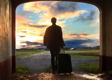 7 Ways Traveling Can Help You Become a Better Person - Young People Today