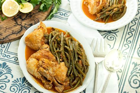 Greek Fasolakia me Kota: Braised Chicken with String Beans - Dimitras Dishes