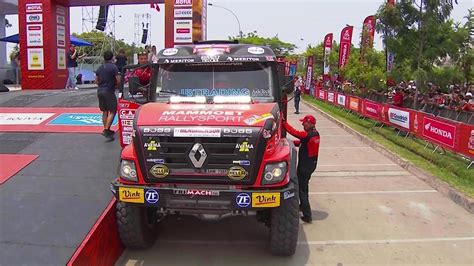 VIDEO - The huge Dakar trucks are ready for the challenge - Dakar ...