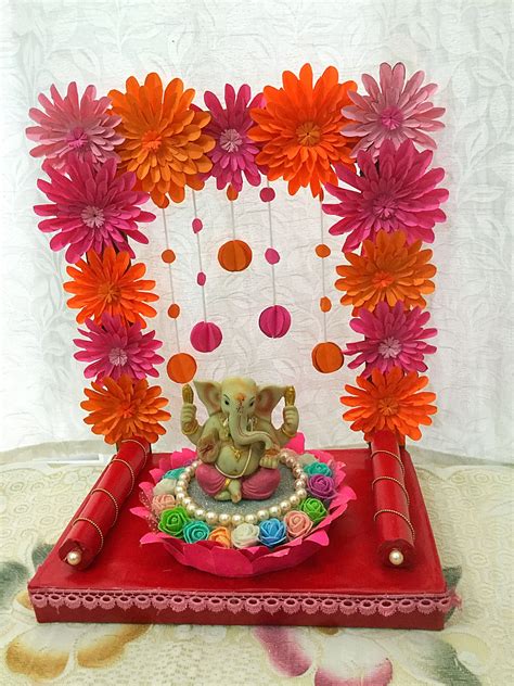 Beautiful,simple and easy to make Ganpati Makhar or Ganesh pooja ...