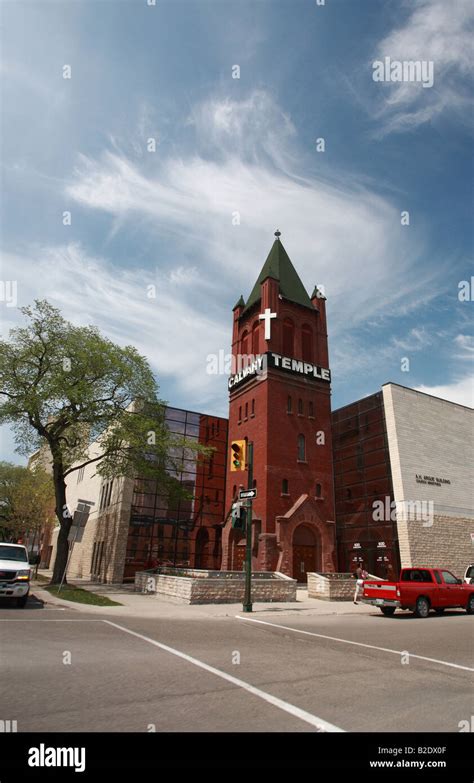 Calvary Temple in downtown Winnipeg Stock Photo - Alamy