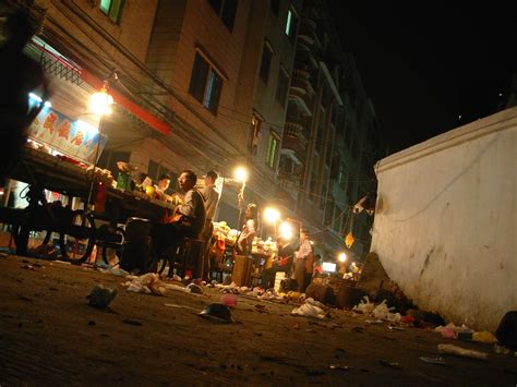 Guangzhou, nightlife | A scene of the night vendors peddling… | Flickr