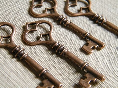 Angelou Skeleton Keys 10 x Antique Copper Skeleton Key