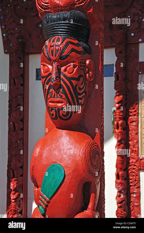 Carvings on The Meeting House (Wharenui), Whakarewarewa Living Thermal ...