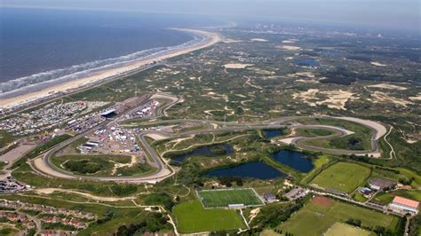 Racing Wasn't Always Pleasant Between the Dunes of Zandvoort Circuit ...