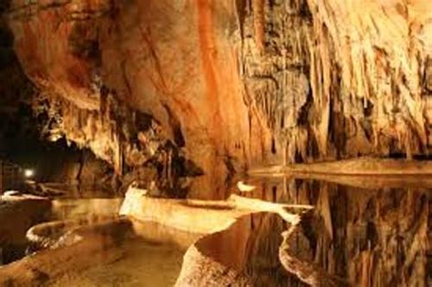 10 Facts about Caves - Fact File