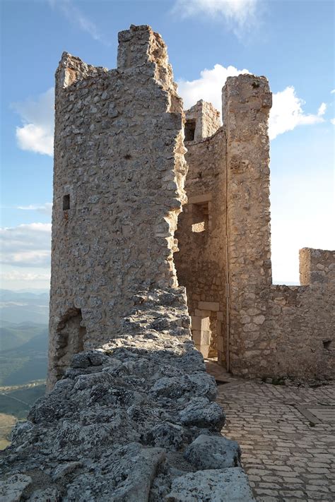 Free download | rocca calascio, castle, walls, abruzzo, architecture ...