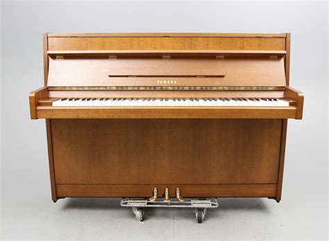 Images for 118722. PIANO, Yamaha, Made in Japan, fourth quarter of the 20th century. - Auctionet