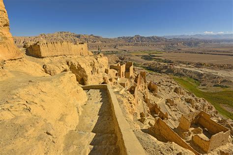 Tsaparang, Ruins of the Capital of the Ancient Tibetan Kingdom of Guge | Ancient civilizations ...