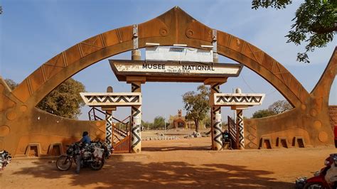 Burkina Faso - Allowed to take photos? NO! - Sven's Travel Venues