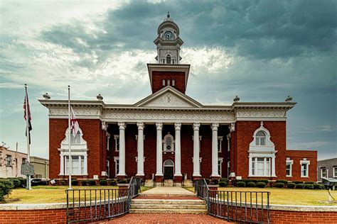 Lee County Courthouse Photograph by Randy Scherkenbach - Fine Art America