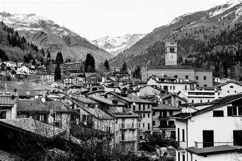 A Winter Travel Guide to Ponte di Legno, Italy - TravelinGoodies