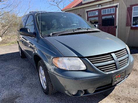 Used 2006 Dodge Grand Caravan SXT for Sale in AUSTIN TX 78653 P-E Auto Sales