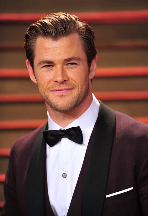 Chris Hemsworth | The Year's Hottest Pictures of Hot Guys | POPSUGAR ...