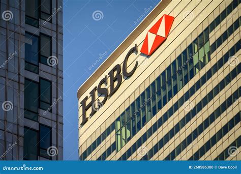 HSBC Logo at Top of 8 Canada Square HSBC Building Editorial Image ...