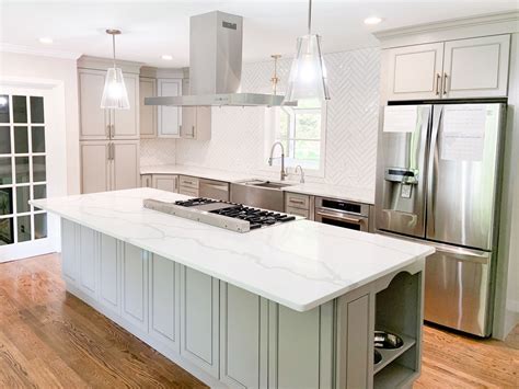 While and Light Green Kitchen- Quartz Countertops in 2021 | Light green kitchen, Green kitchen ...