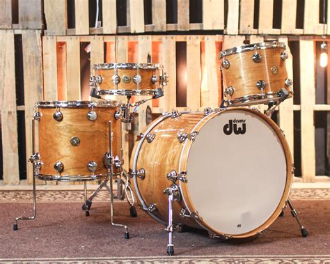 DW Collector's Natural Lacquer over Cherry/Gum Jazz Drum Set - 22,13,1 | The DW Store