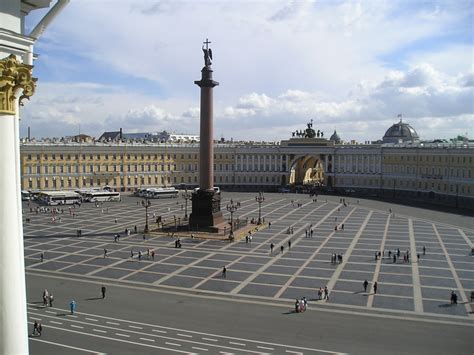 File:Palace Square2, St. Petersburg, Russia.jpg - Wikipedia