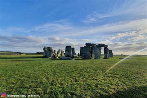 Stonehenge History - A Simple Guide To The History And Facts