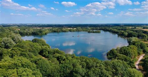 Theale: Your ultimate area guide | Parkers