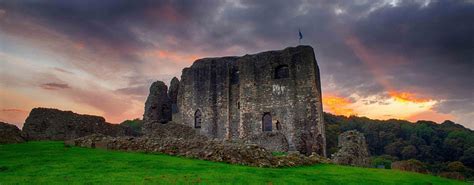 Dundonald Castle, Scotland [2048x800] : r/Castleporn