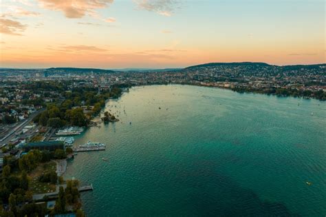 Swimming In Lake Zurich: Best Spots & Tips - SwitzerLanding