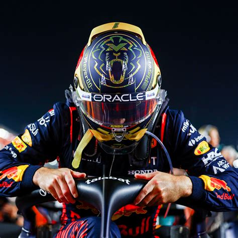 1:4 World Champion 2023 Helmet Max Verstappen