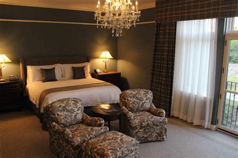 The Top Luxury Hotels in Stratford Ontario & Great Places To Stay