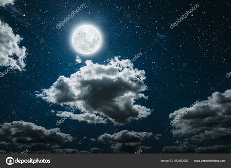 Top 59+ imagen moon cloud background - Thpthoanghoatham.edu.vn