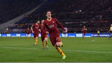 AS Roma players agree to go without four months' salary | Football News ...