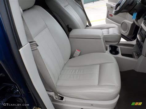 Light Graystone Interior 2006 Dodge Durango Limited Photo #50340044 | GTCarLot.com