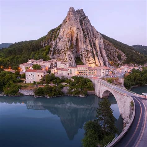 Sisteron France | Perfect vacation spots, Earth pictures, France travel