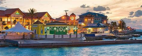 Seven Mile Beach Grand Cayman Hotels | Grand Cayman Marriott Beach Resort