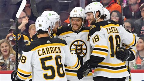 Bruins' David Pastrnak Reaches 60 Goals With Hat Trick Vs. Flyers