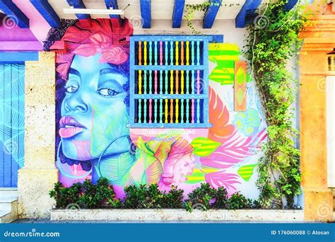 Cartagena street art editorial stock photo. Image of painted - 176060088