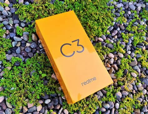 Review: Realme C3 – Unboxing, Impressions, Specs and Photos - MegaBites