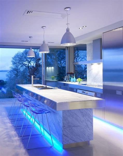 Ultra Modern Kitchen Design with LED Lighting Fixtures - Iroonie.com